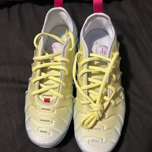 Nike Vapor Max Plus